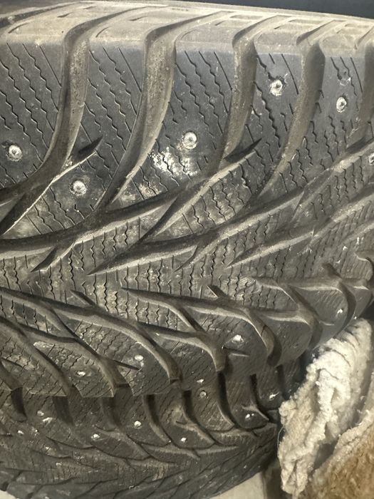 Продам шины Yokohama 285/65/17