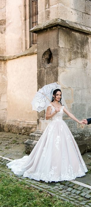 Vând rochie mireasă!