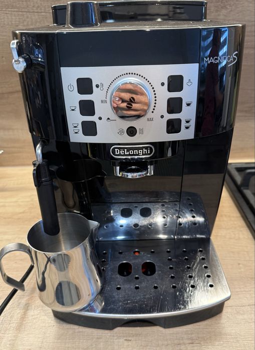 Espressor De’longhi Magnifica S