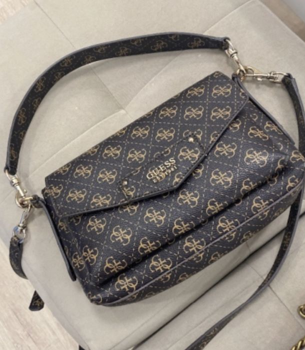 Чанти  Guess  оригинални