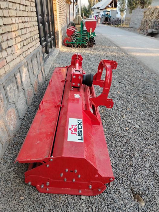 Mulcher 2.40 m sotiladi