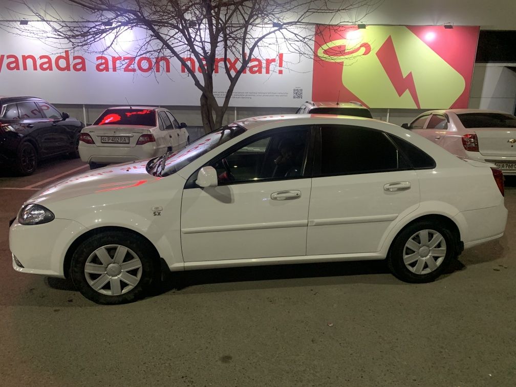 Gentra - Lacetti sotiladi. 2020 yil.