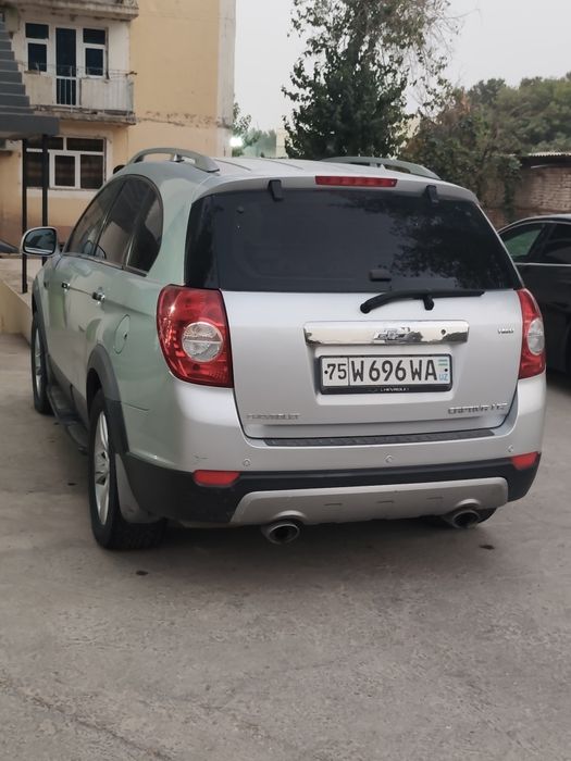 Avtomobil KAPTIVA
