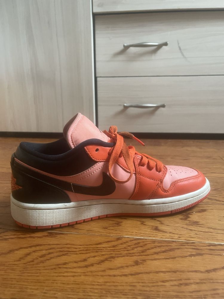 Air Jordan 1 Low Black Orange