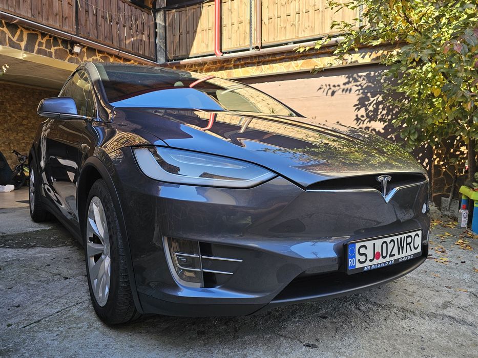 Vand Tesla Model  X Free suc Sc 01 90DIncarcare gratis pe viata.