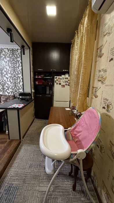 Продается двух комнатная квартира