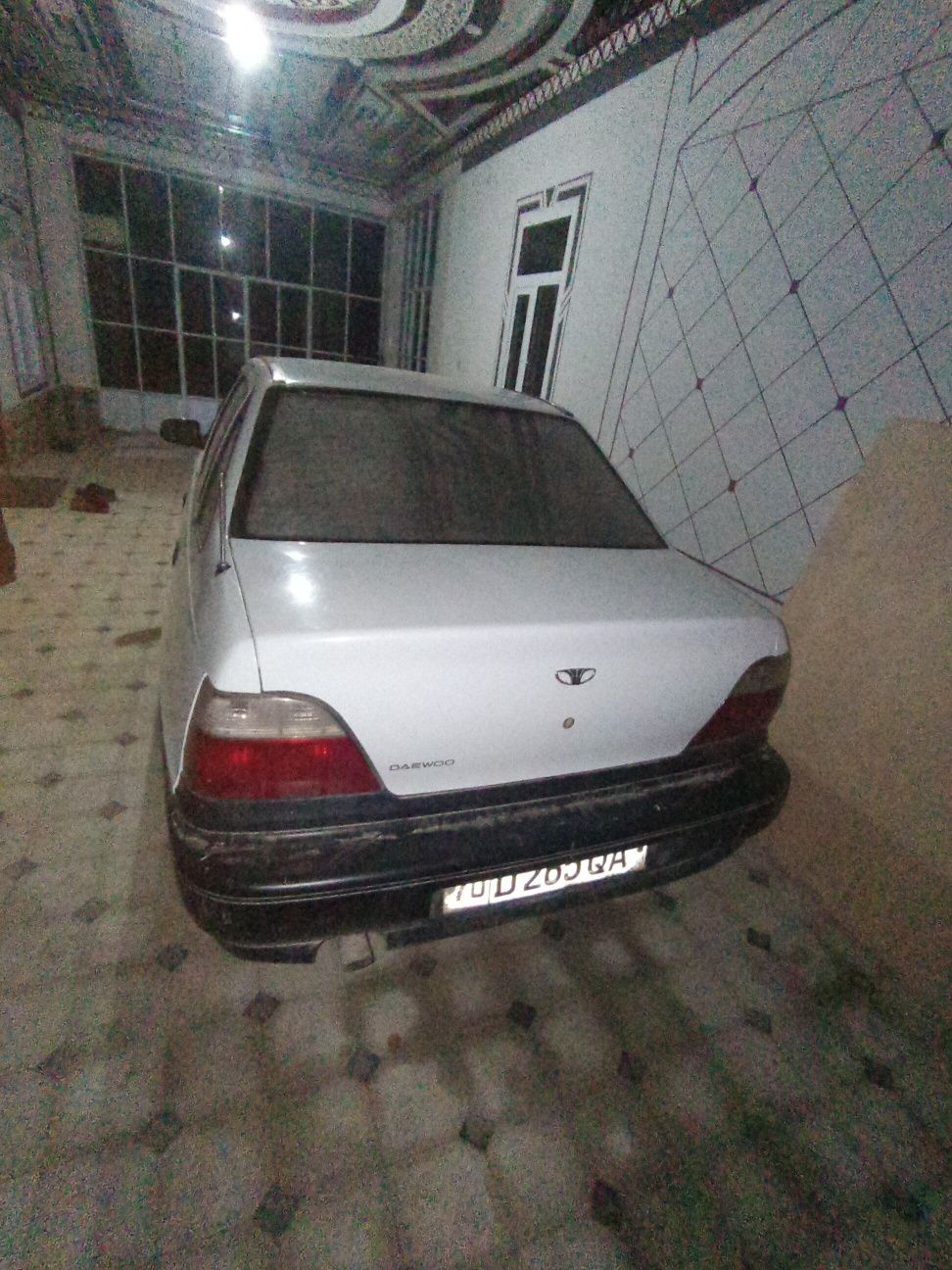 Moshina neksiya 1998 yil