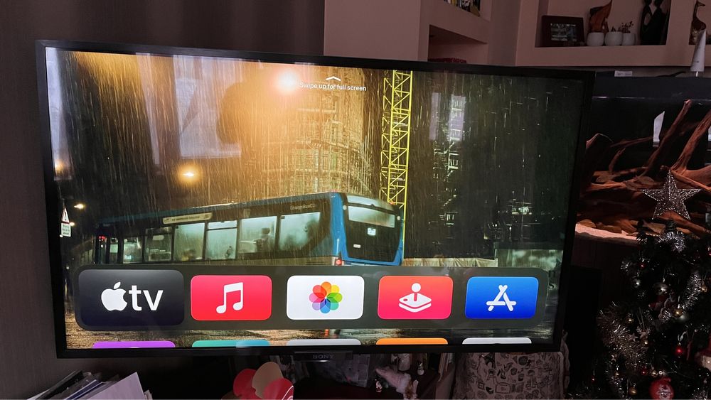 Продавам Apple tv 4k 32gb