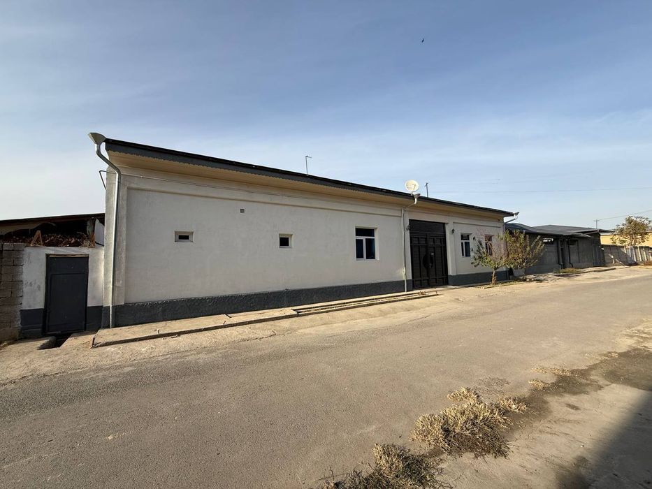 Uchastka 6 Sotix 4 Xona Kelishamiza bez makler