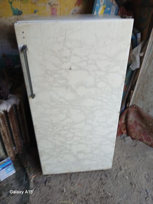 Продам холодильник