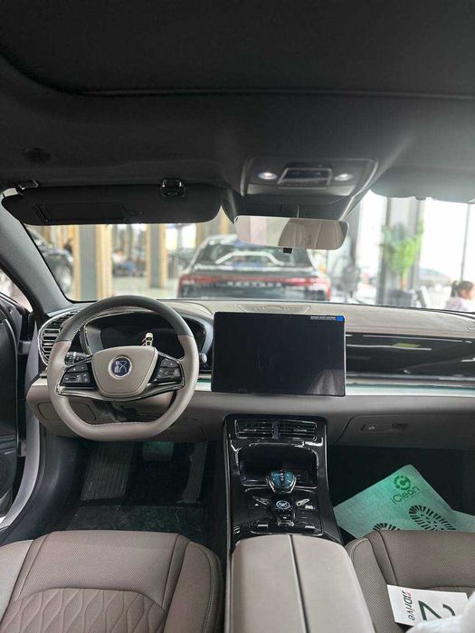BYD Han Ev 605 km 2025 smart
