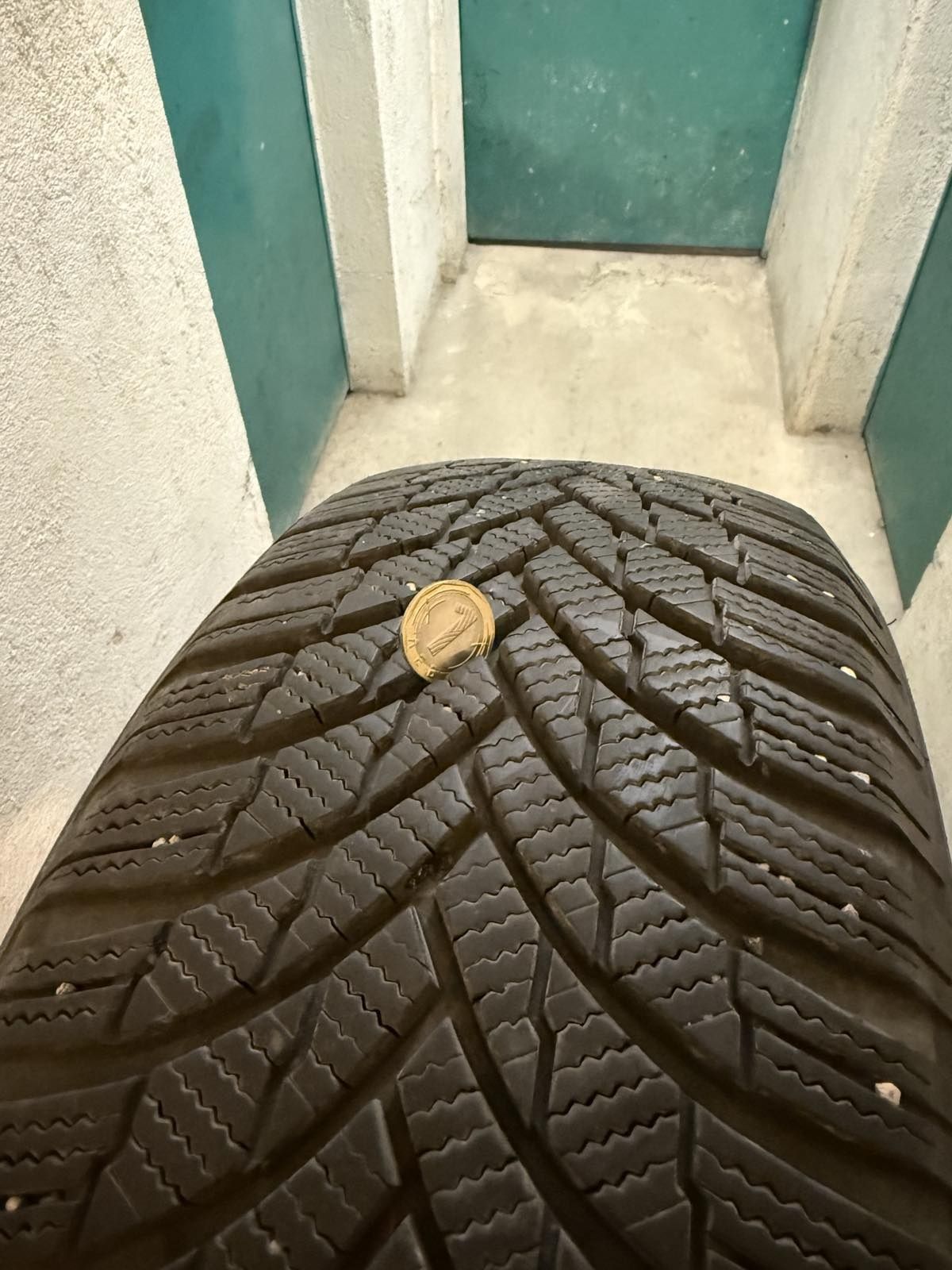 4бр. 205/55/16 зимни гуми Firestone  като нови!