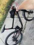 Bicicleta full suspension downhil