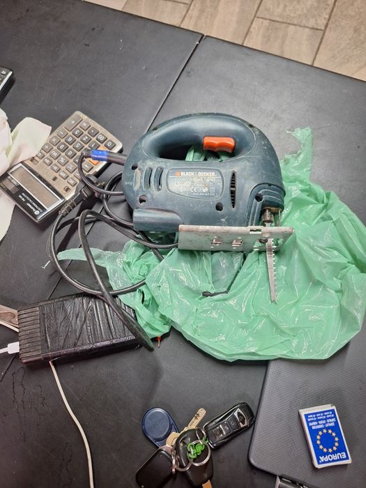 Fierastrau pendular Black & Decker CD301