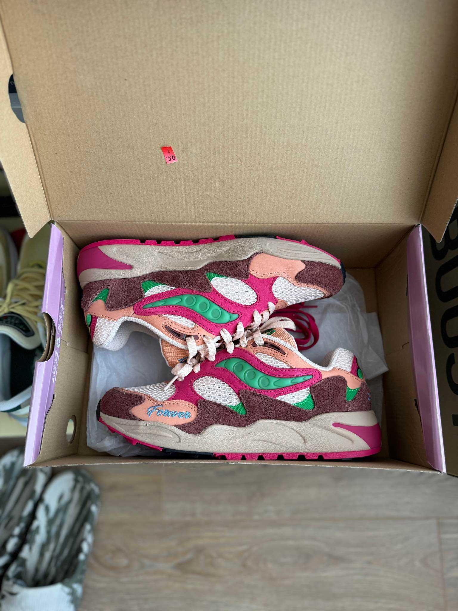 Saucony x Jae Tips Grid Shadow 2 - Wear to a party