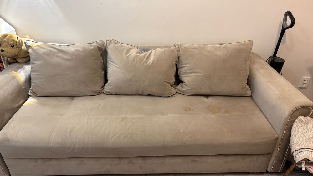 Продам диван в гостинную