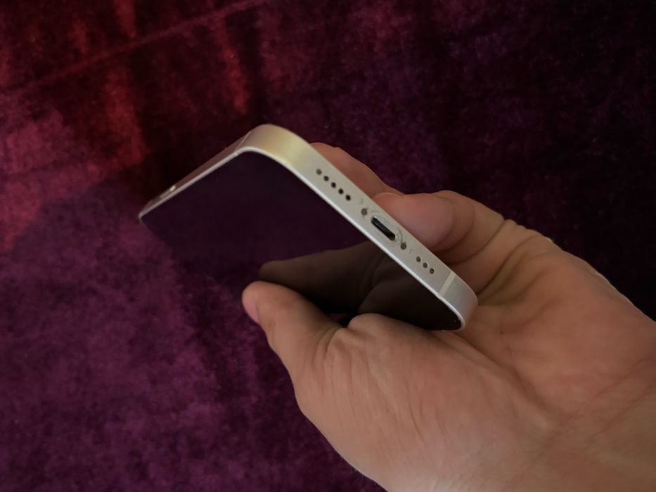 Iphone 13 128gb в идеальном состоянии