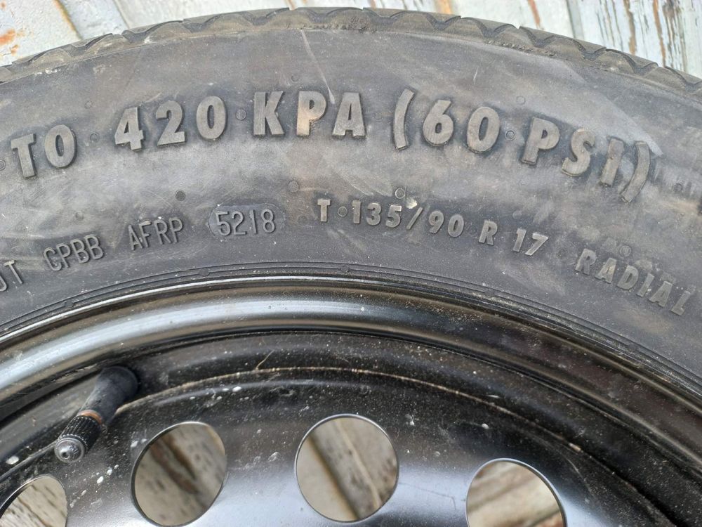 Резервна гума/патерица Kia sportage и Hyundai tucson