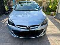 Opel Astra sedan 2017 benzina 1.4 140 CP unic proprietar - avariata