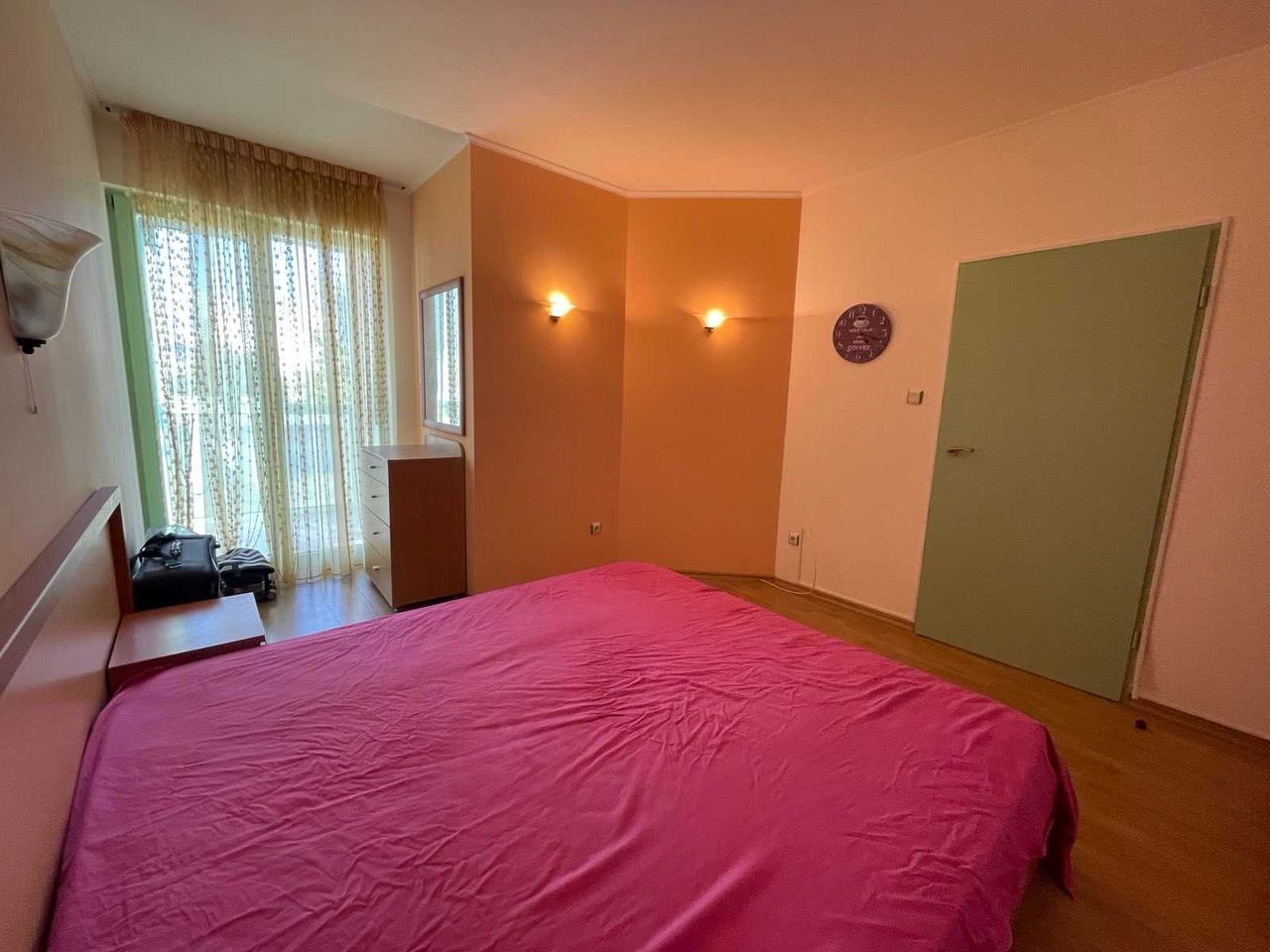 Продава се Тристаен апартамент в Несебър - 100 кв.м за 1300 €/кв.м - Снимка #16