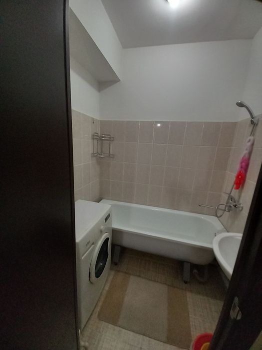 Motrid 7 etaj 2 xonali sotiladi