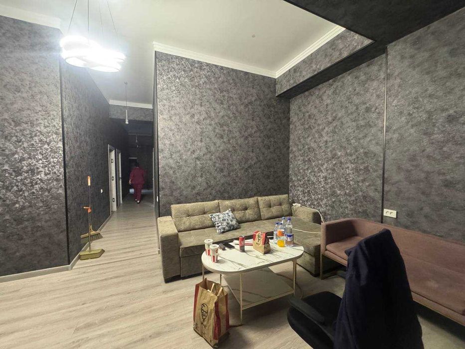 Яккасарой туманида. Нотурар-жой.