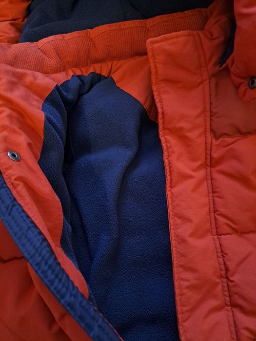 Момчешко зимно яке в червен цвят