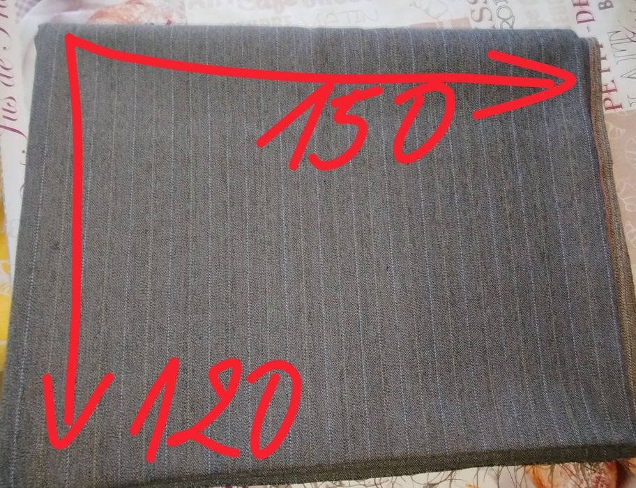 Нов кафяв вълнен плат