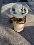 Pompa combustibil auto