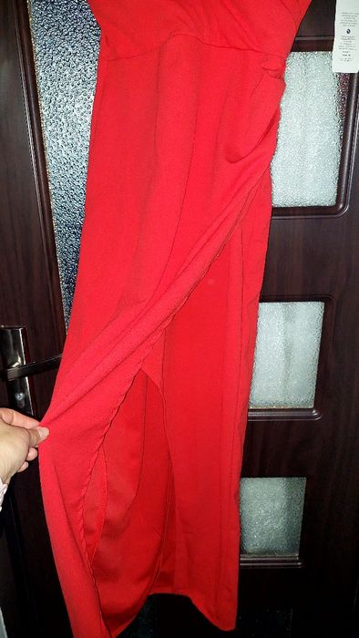 Rochie rosie noua cu eticheta