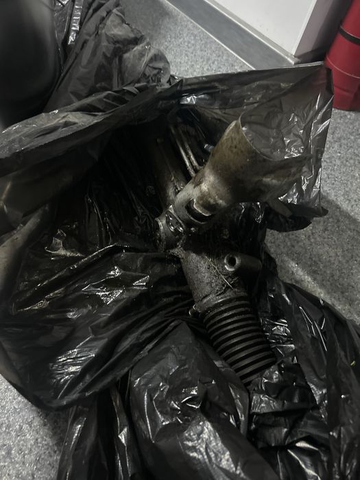 Рулевая реика на мерседес W221дорест 2006 год задний привод