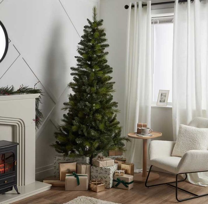 Brad Artificial Verde 213cm Craciun Sarbatori Suport Livrare GRATUITA