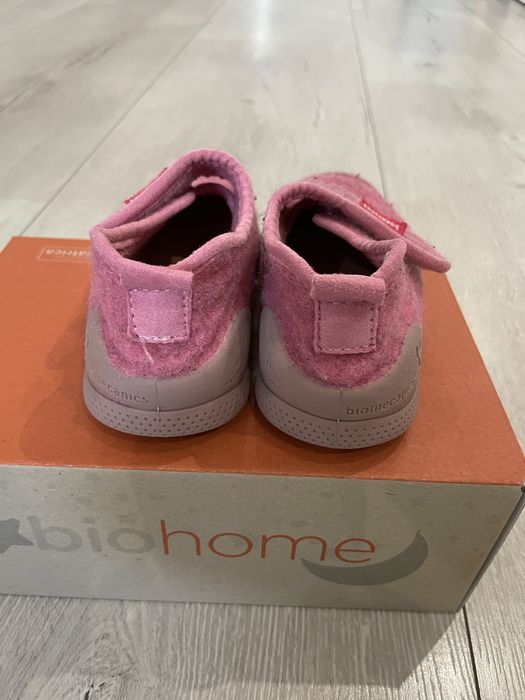 Пантофи Biomecanics