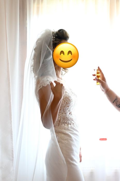 Vand Rochie mireasa pe comanda