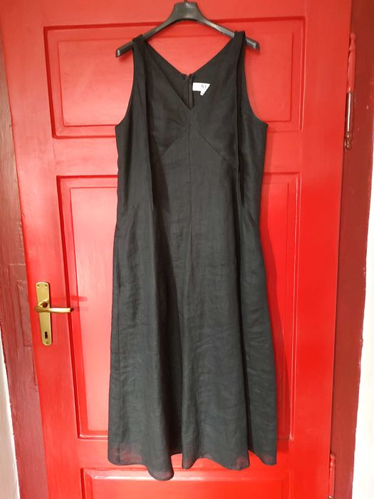 Rochie neagra , in 100%