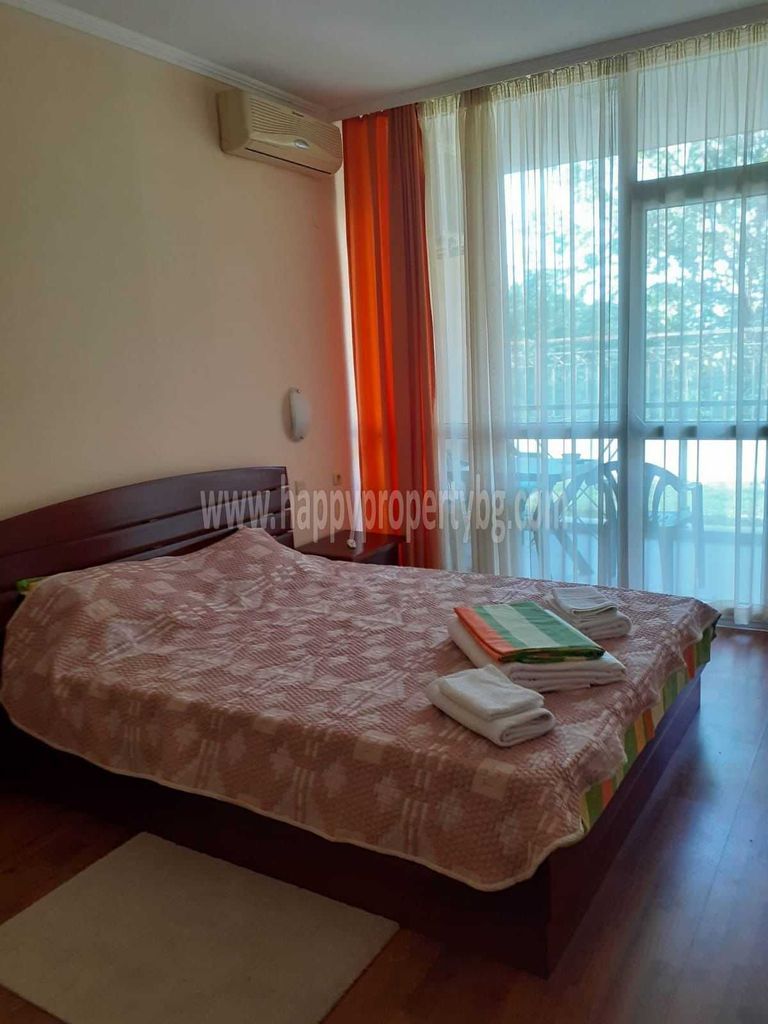 Продава се Двустаен апартамент в Несебър - 65 кв.м за 1354 €/кв.м - Снимка #4