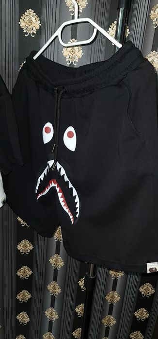 Compleu reducere BAPE / Essentials  / syna