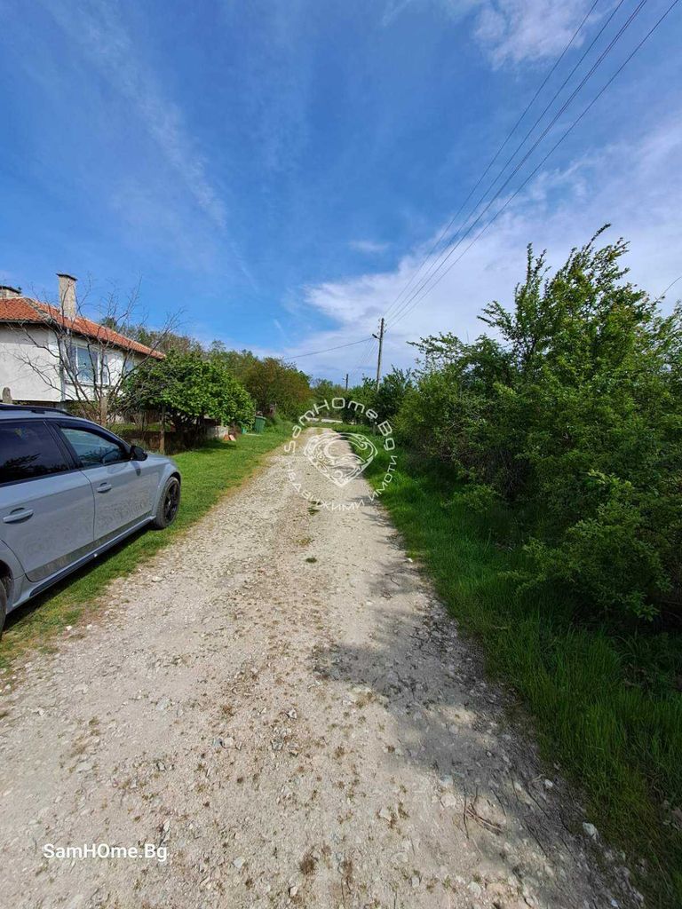 Продава се Парцел в с. Дюлино, Област Варна - 1196 кв.м за 9 €/кв.м - Снимка #2