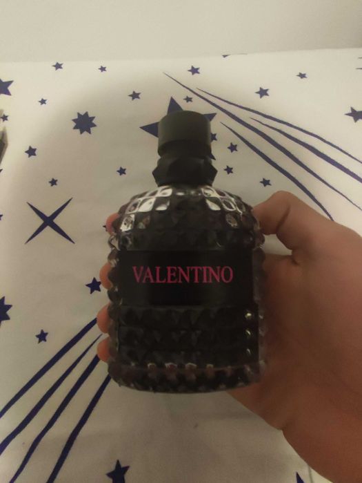 Vând Parfum Valentino Uomo born in roma - 100ml