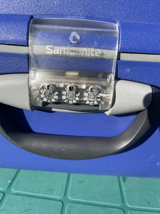 Куфар за чекиран  багаж на Samsonite