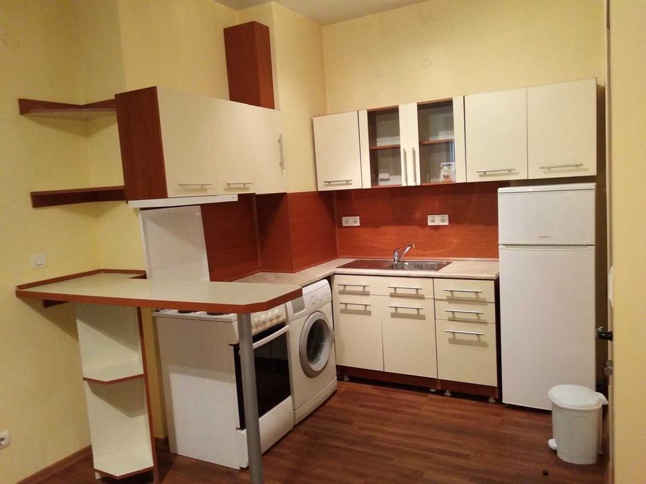 Дава се под наем Двустаен апартамент в София, Люлин 3 - 75 кв.м за 530 € - Снимка #3