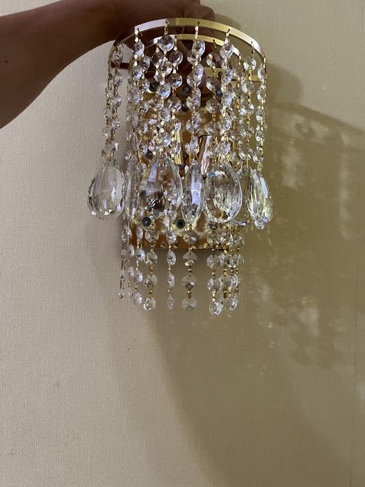 Светильники (бра) настенные срочно