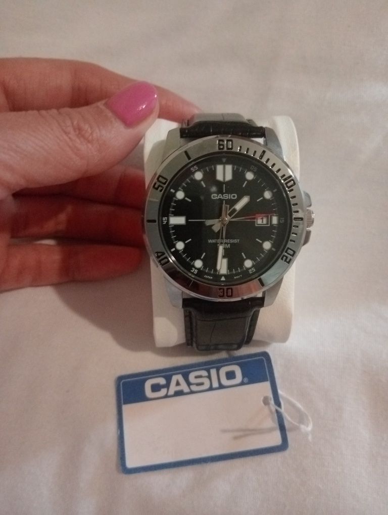 Мужской Ручной часы бренд Casio