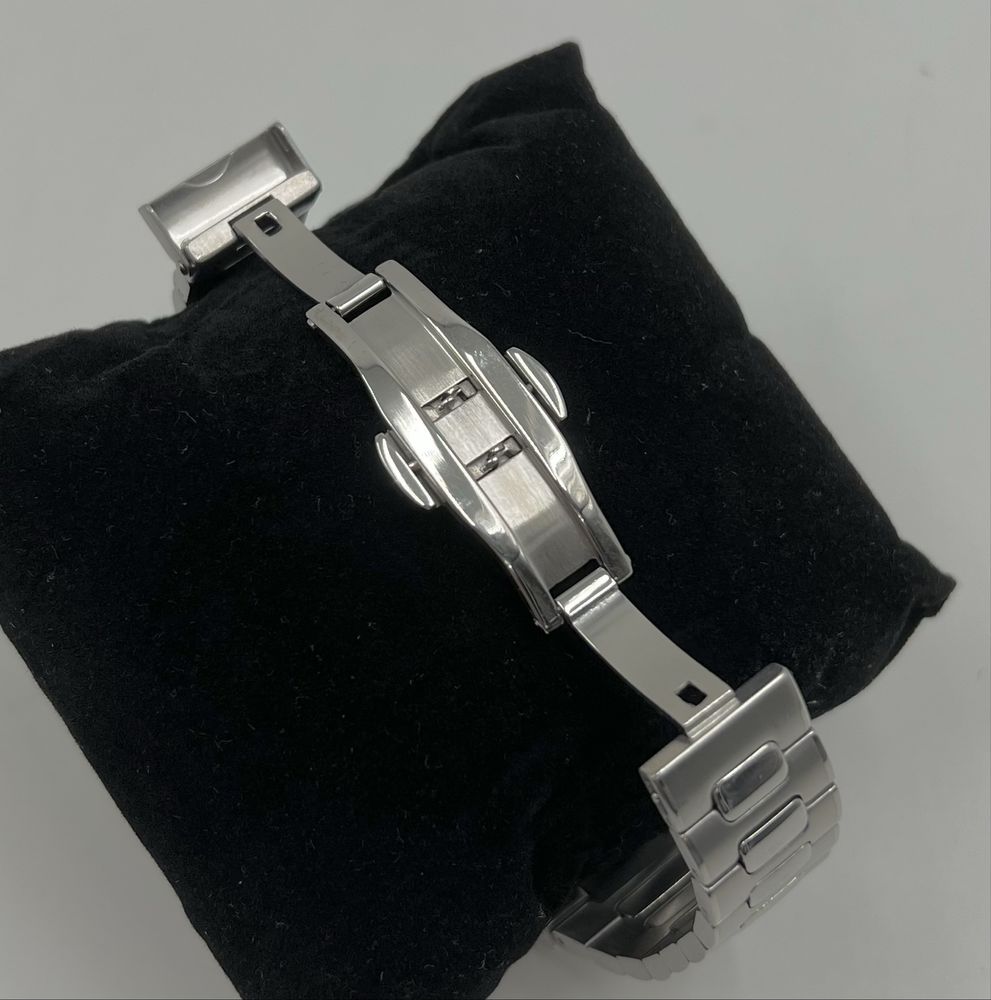 Часовник Seiko Nautilus Mod