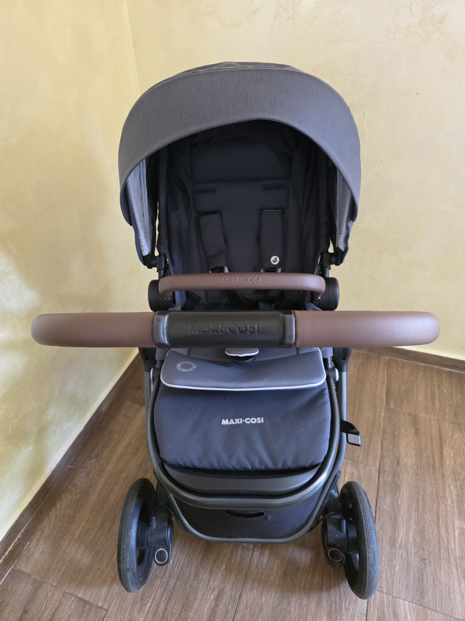 Бебешка количка Maxi Cosi Adorra 2