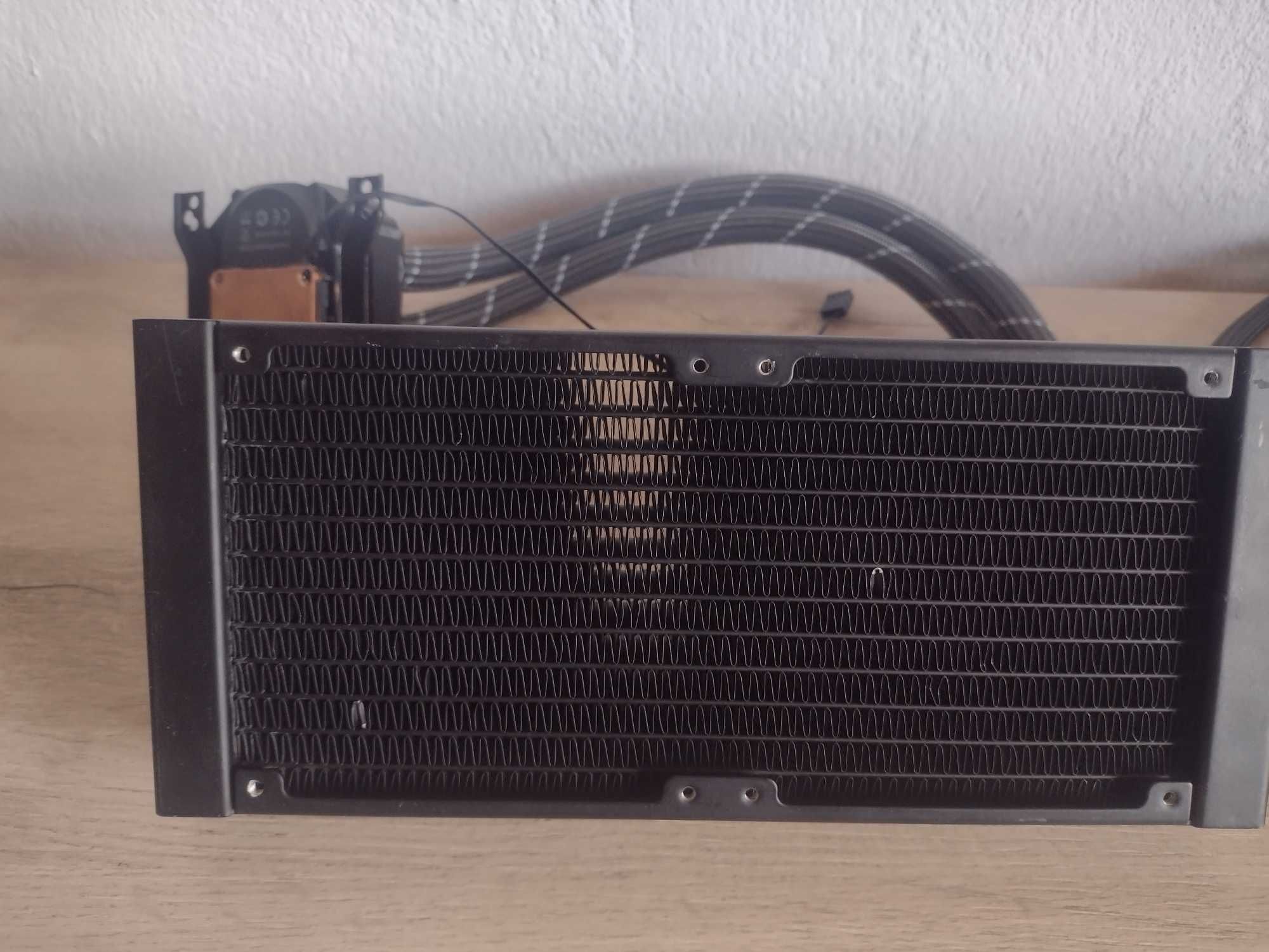 2 броя водни охаждания за компютър Arctic и NZXT