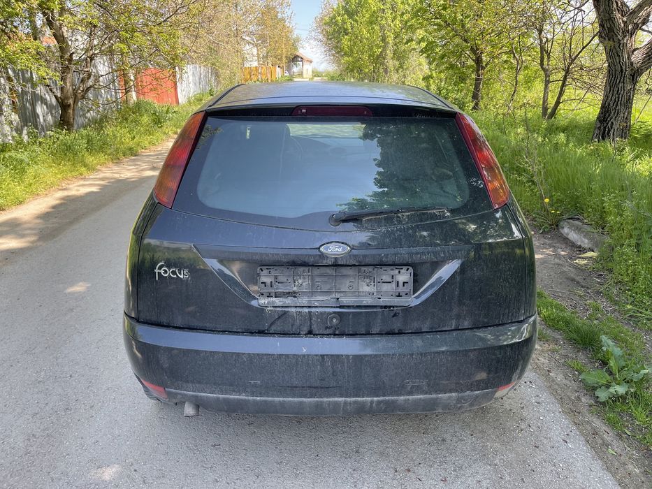 Ford Focus 1.8tddi на части