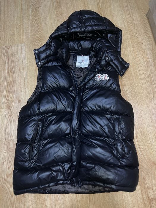 Moncler грейка/елек