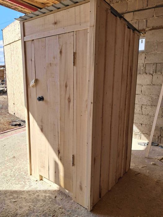 туалет с сидушкой неплохого качества