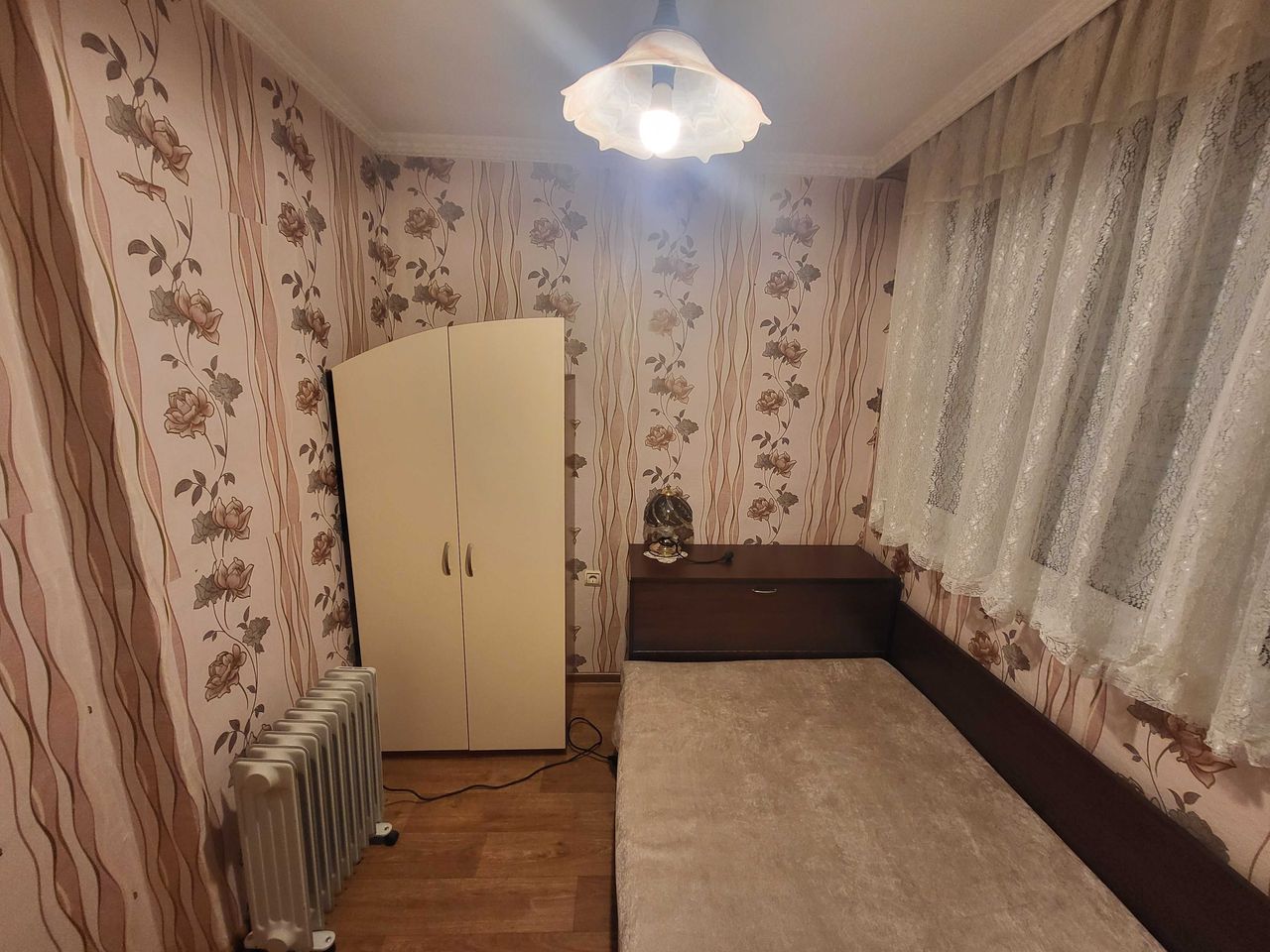 Дава се под наем Четиристаен апартамент в Стара Загора, Операта - 71 кв.м за 255 € - Снимка #12